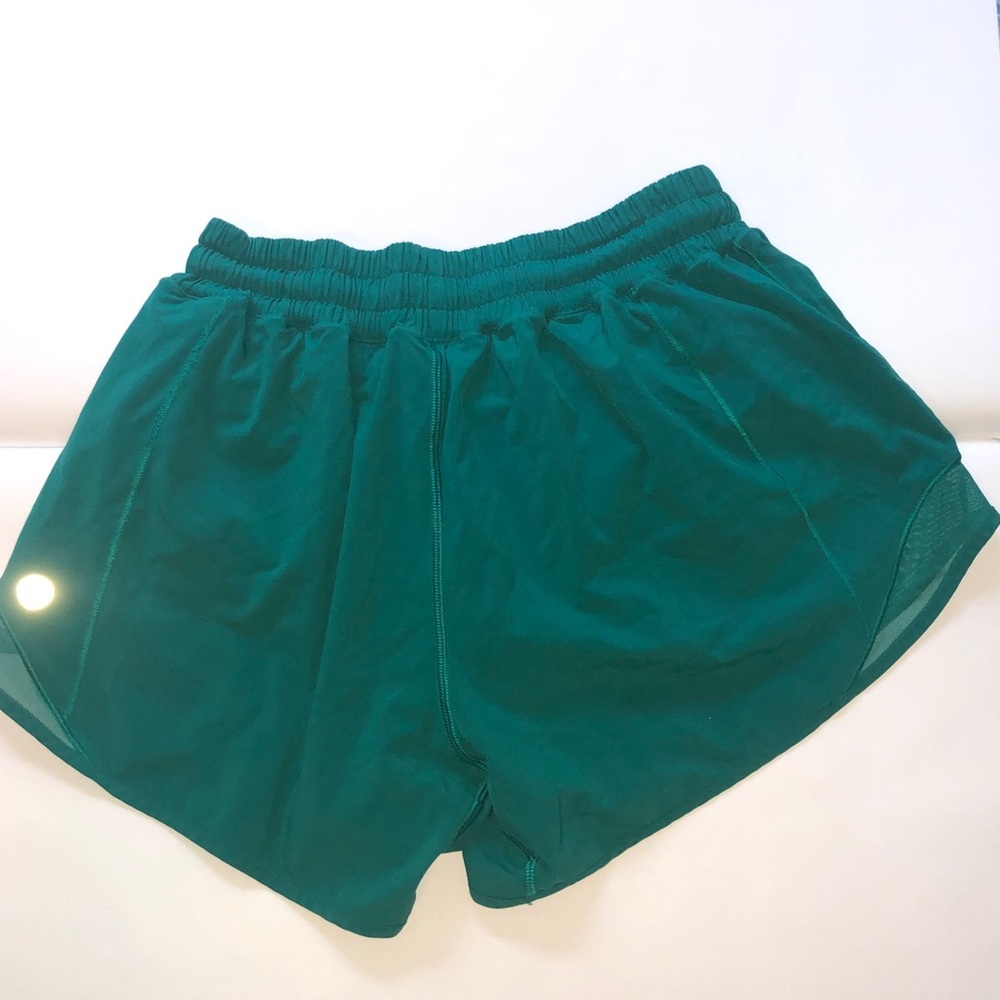 Size 6 Lululemon shorts